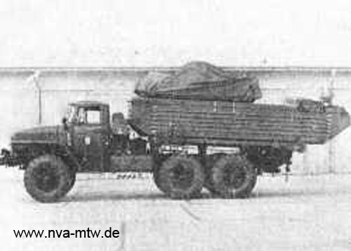 Transportfahrzeug III mit 6-m Ponton